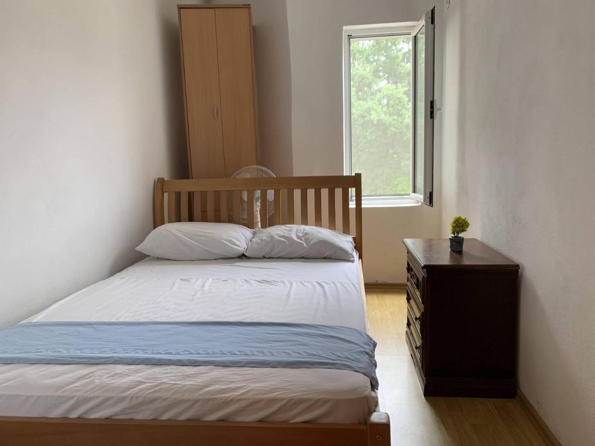 אולסינץ' Guest House Koliqi - Hotel & Apartments מראה חיצוני תמונה