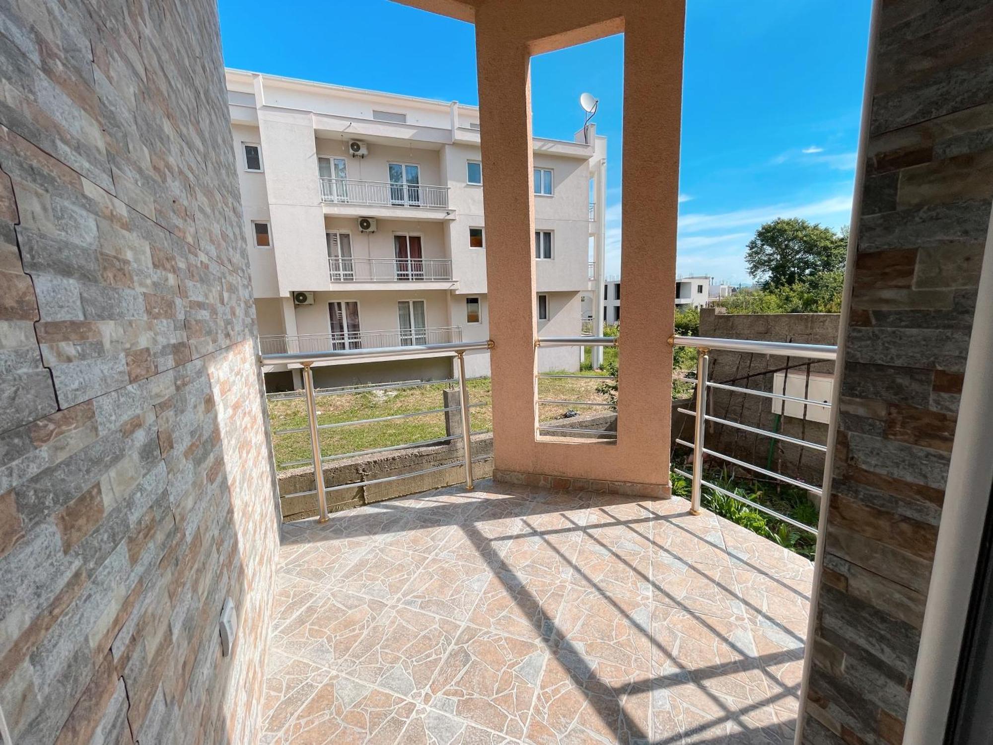 אולסינץ' Guest House Koliqi - Hotel & Apartments מראה חיצוני תמונה