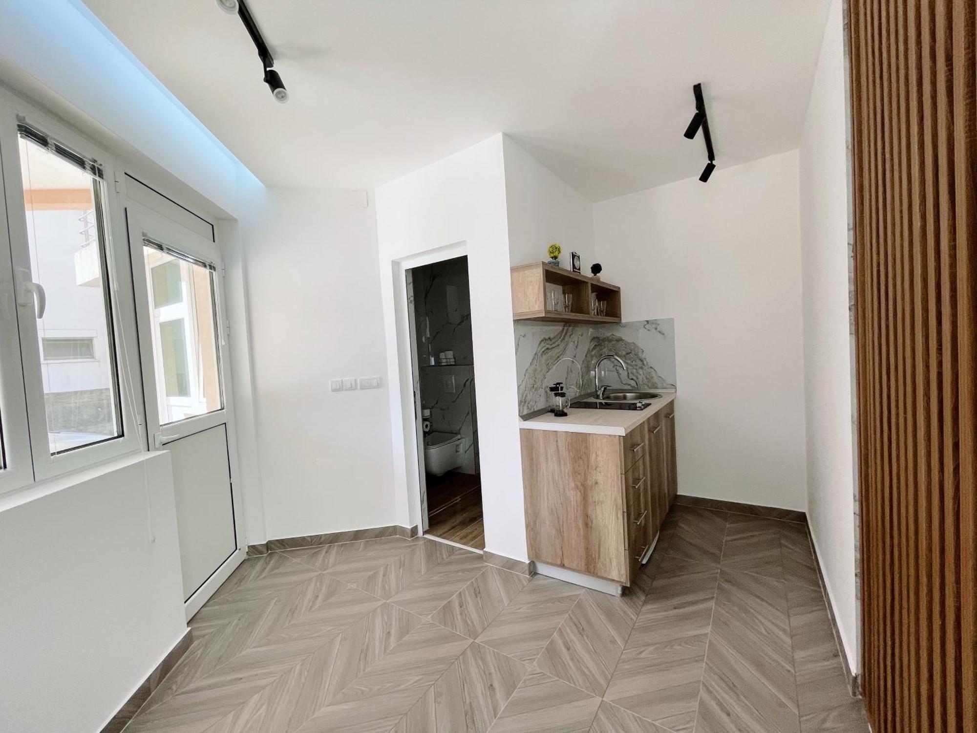 אולסינץ' Guest House Koliqi - Hotel & Apartments מראה חיצוני תמונה