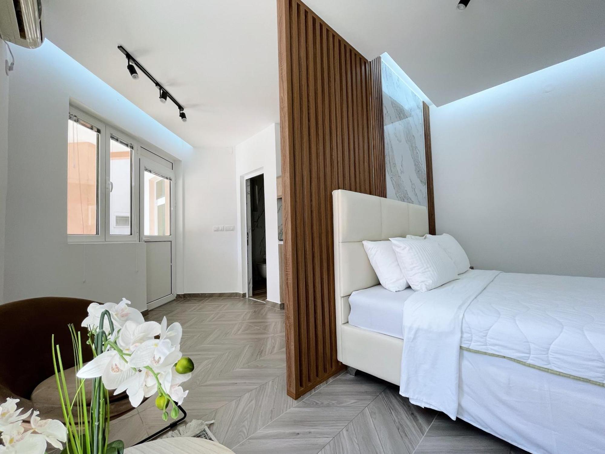 אולסינץ' Guest House Koliqi - Hotel & Apartments מראה חיצוני תמונה