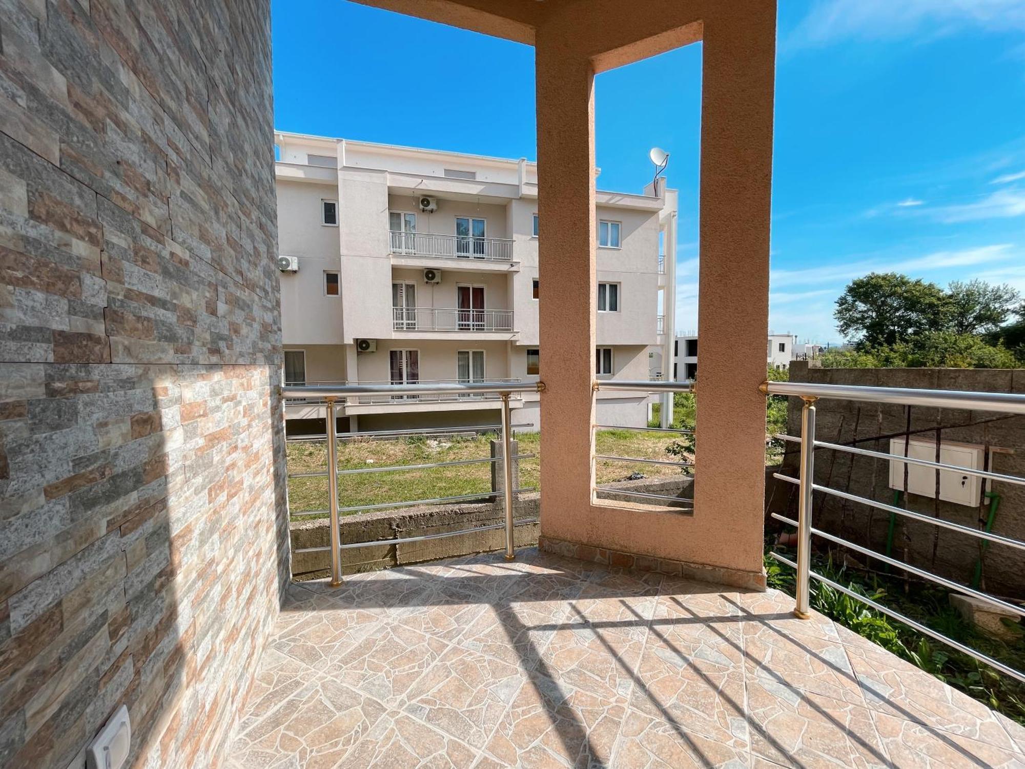 אולסינץ' Guest House Koliqi - Hotel & Apartments מראה חיצוני תמונה